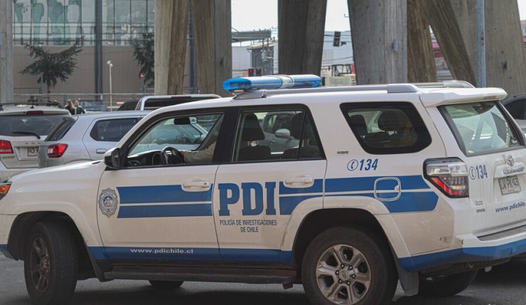 Mujer acusada de abuso a menor es detenida por producción pornográfica infantil: Quedó con prohibición de acercamiento