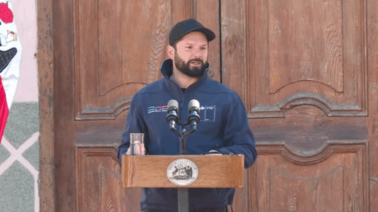 Planta desaladora, pozos de agua dulce y más: Revisa los anuncios del presidente Boric para enfrentar la crisis hídrica