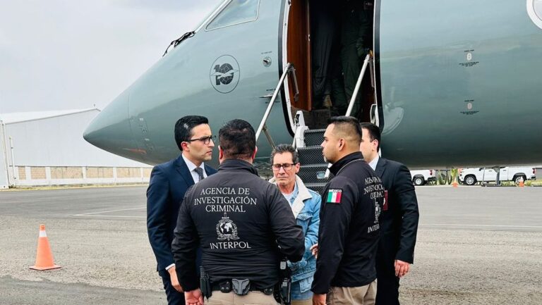 Interpol Chile devuelve a México al exfrentista Raúl Poblete tras cumplir acuerdo de extradición temporal