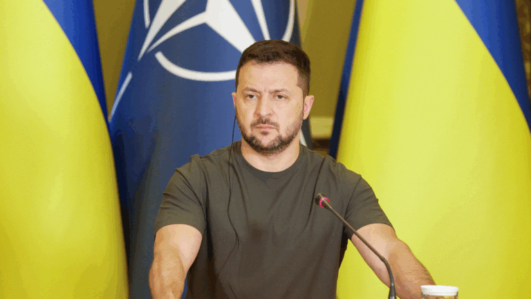 Zelensky dice que 48 personas murieron en ataque ruso: 