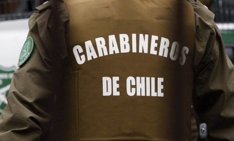 Detienen a un carabinero y cuatro civiles por tráfico de drogas y porte ilegal de armas en Renca