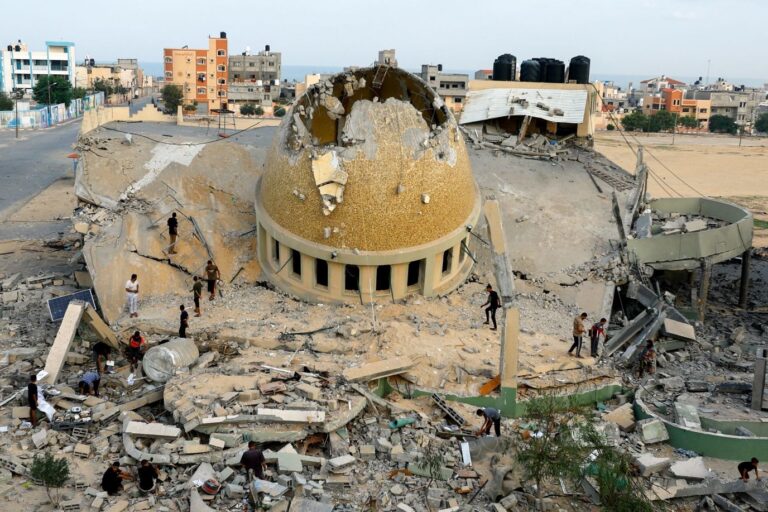 La única central eléctrica de Gaza se quedó sin combustible tras el bloqueo de Israel