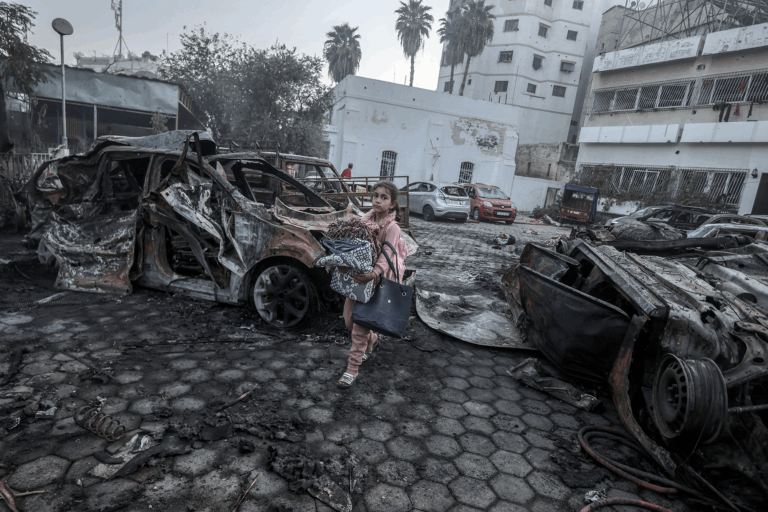 Las Fuerzas de Defensa de Israel publican video de dron que mostraría la escena de la explosión en el hospital de Gaza