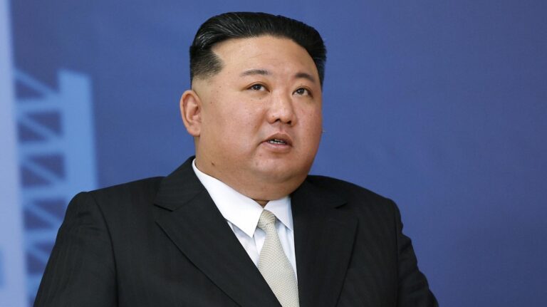 Kim Jong-un celebra 
