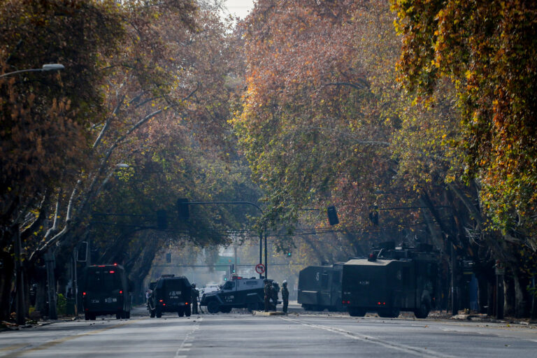 Por ingreso de Carabineros a la Universidad: Rectoría UMCE acusa que fue 