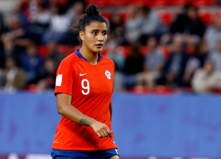 María José Urrutia es la elegida por Luis Mena para defender el arco de Chile en la final