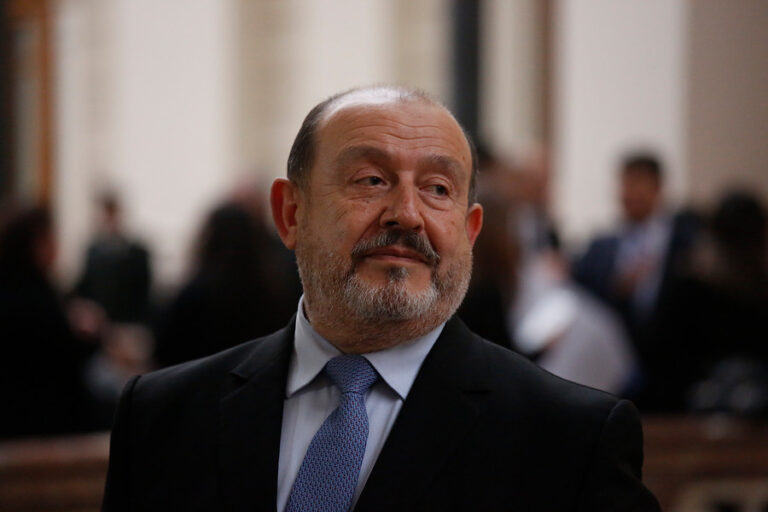 Isidro Solís afirma que Villalobos grabó conversación sobre eventuales coimas para “utilizarlo en su defensa”