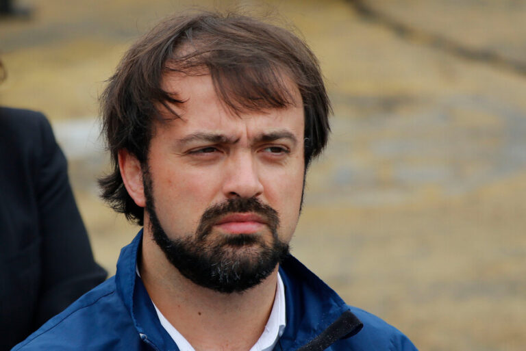Alcalde Sharp por robo a su vivienda: “Lo que me pasó no hará cambiar mi opinión respecto del tema seguridad en el país”