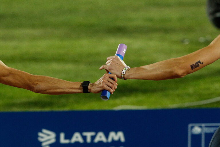 Dictan sanciones contra Ximena Restrepo y Marcelo Gajardo tras polémica en el atletismo