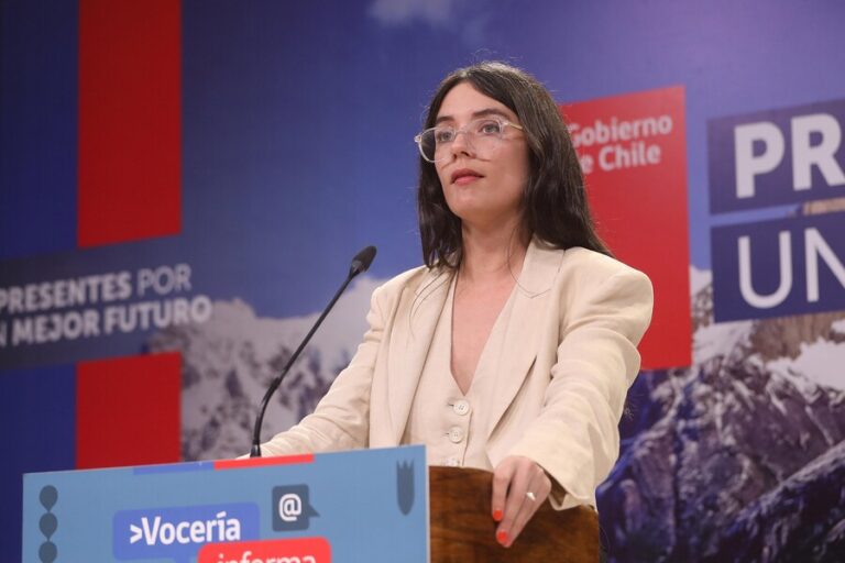 Ministra Vallejo evitó polemizar sobre razones de Venezuela para negarse a recibir vuelo de expulsión
