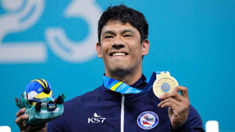 Jorge Carinao consigue un nuevo oro para Chile y rompé record parapanamericano en Santiago 2023