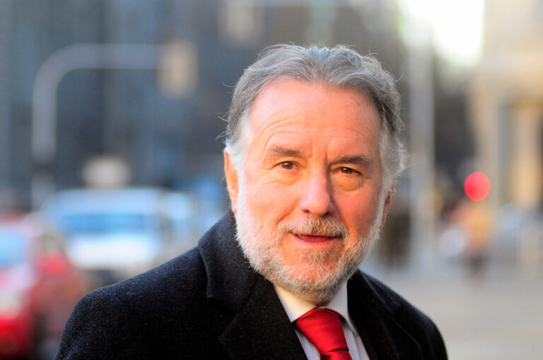 Mariano Fernández: 