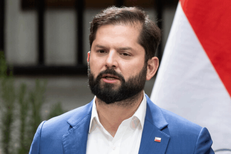 Audio de Hermosilla: Presidente Boric dice que eventuales delitos 