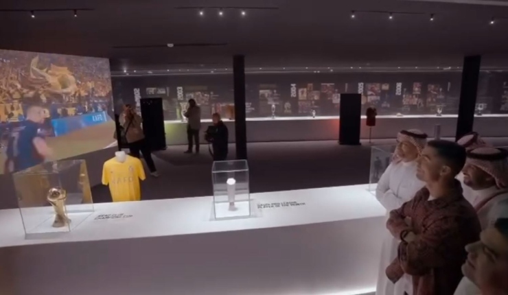 “Esta es mi historia”: Cristiano Ronaldo inaugura su propio museo en Arabia Saudita