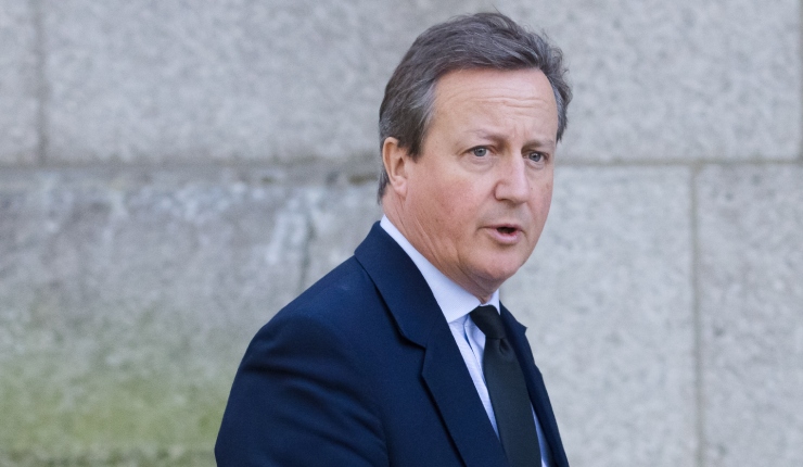 Reino Unido: David Cameron regresa al Gobierno tras despido de polémica ministra Suella Braverman