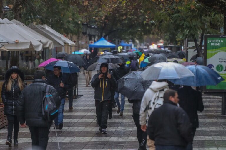 Aguas Andinas refuerza plan preventivo ante 