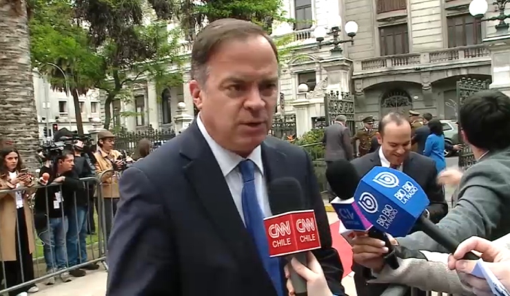 Senador Walker y propuesta constitucional: “La aprueba la ciudadanía o no tenemos nueva Constitución”