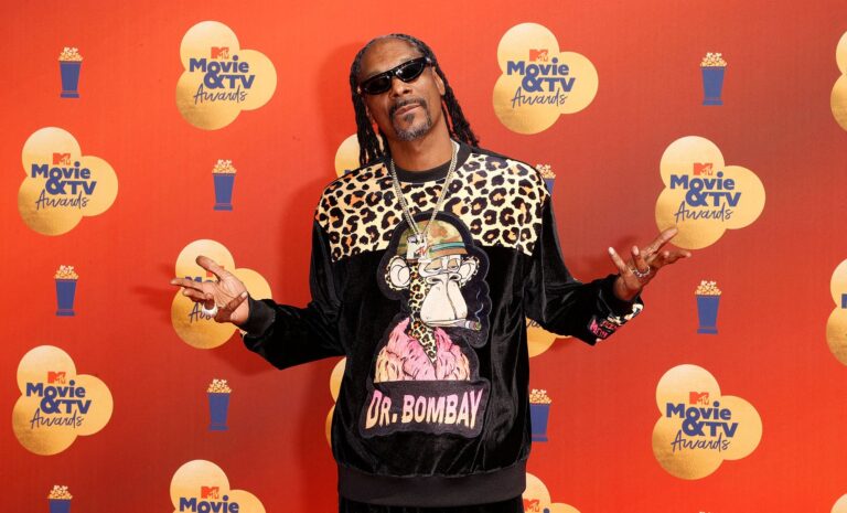 ¡Engañados! Snoop Dogg revela que su anuncio sobre dejar de fumar era una campaña publicitaria