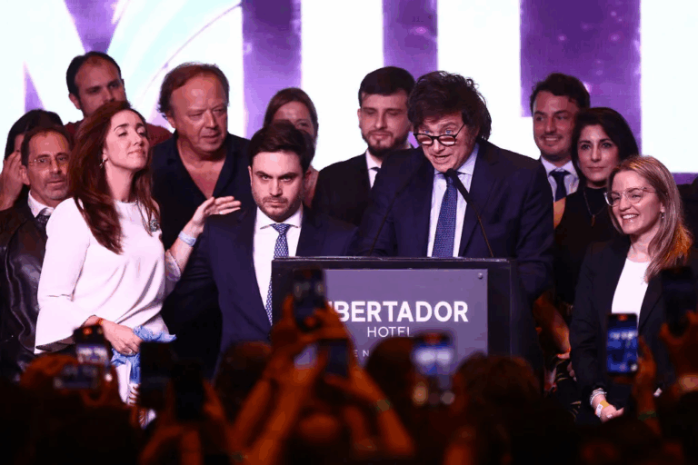 Debate presidencial entre Massa y Milei en Argentina: ¿Cómo verlo en vivo?