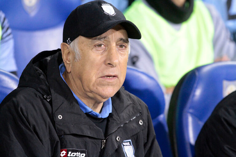Preocupación en el fútbol chileno: Reportan grave estado de salud de Nelson Acosta