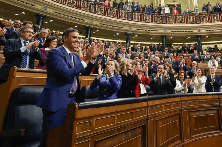 Sohr advierte que nuevo mandato de Sánchez en España será 