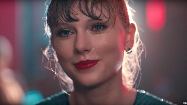 Taylor Swift consintió a sus fans con especial regalo tras ser nombrada Artista Top Global de Spotify en 2023