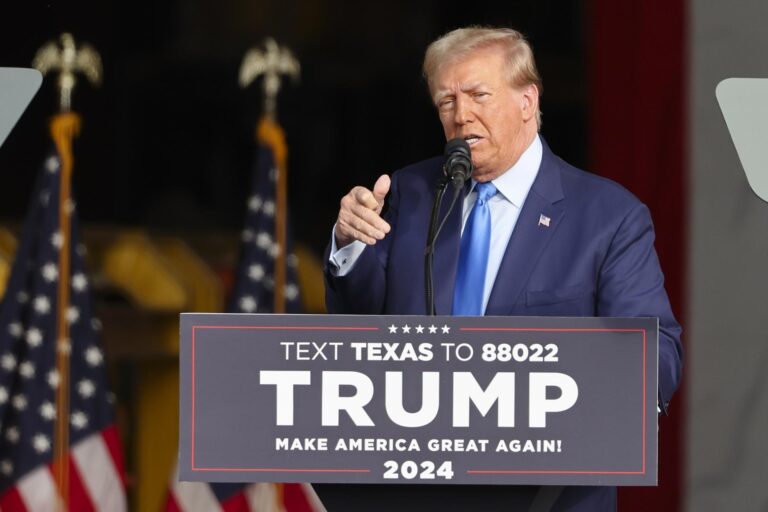 Corte Suprema de Estados Unidos rechaza estudiar la inmunidad de Donald Trump