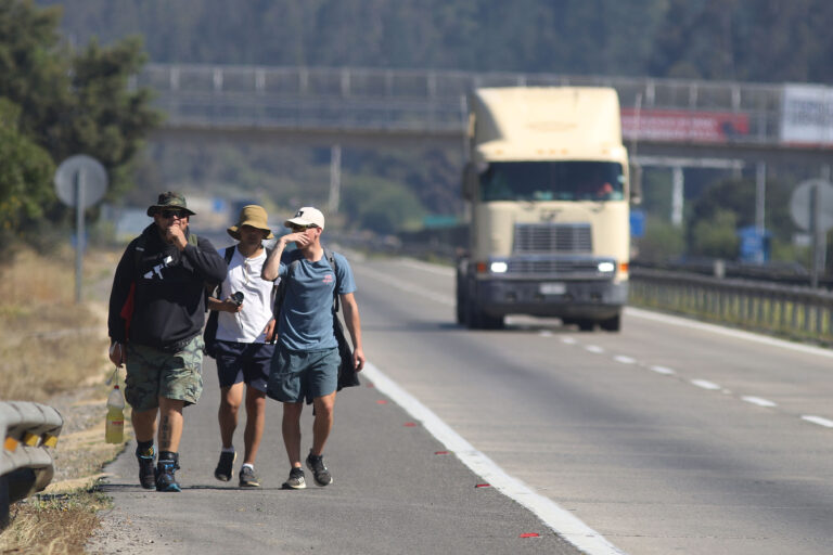 Cortes de tránsito en la Ruta 68: Revisa las medidas por la peregrinación a Lo Vásquez
