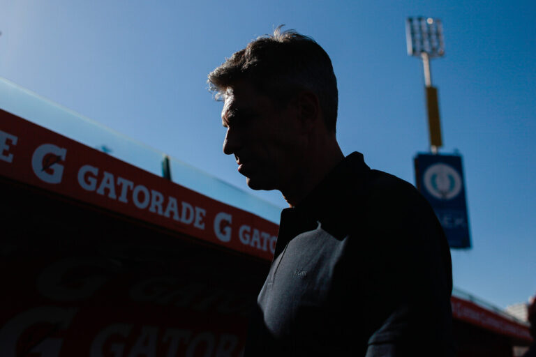 Victoria y despedida: Mauricio Pellegrino deja oficialmente la dirección técnica de Universidad de Chile