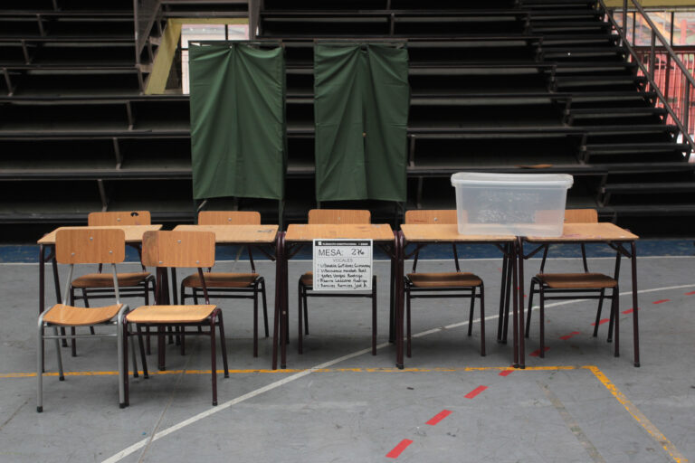 Gobierno dice que propuesta del Servel para realizar elecciones en dos días 