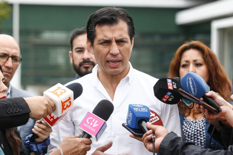 Tras tiroteo en Pedro Aguirre Cerda: Alcalde Astudillo pide decretar estado de excepción para la Región Metropolitana
