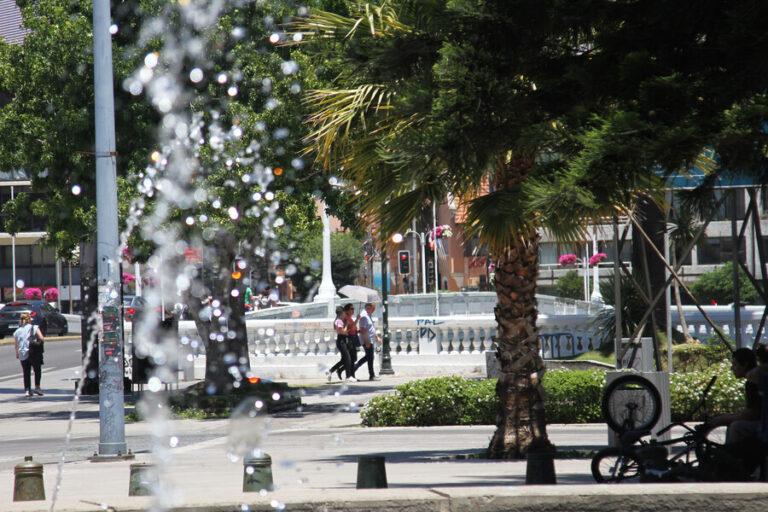 30°C en Santiago y probables tormentas eléctricas en el norte: Revisa el pronóstico del tiempo para este martes 12 de diciembre