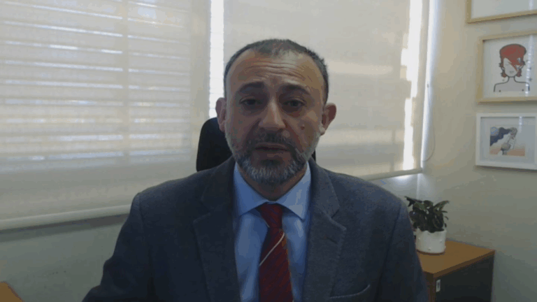 Fiscal explica investigación a 