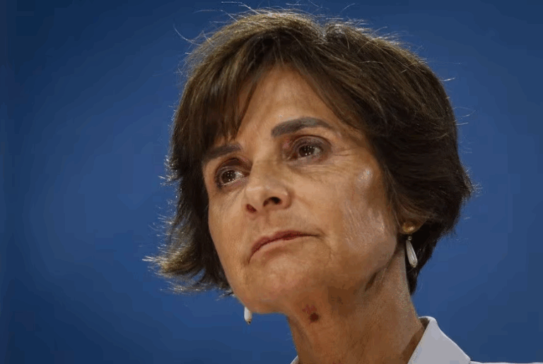 Paula Daza hace 