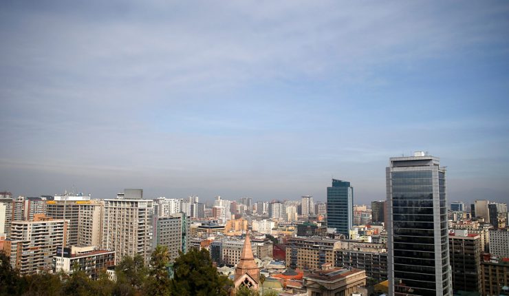 Santiago se mantiene bajo los 30°C: Revisa el pronóstico del tiempo en todo Chile para este lunes 18 de diciembre
