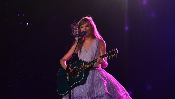 Revelan que fan de Taylor Swift murió por agotamiento por calor, según informe forense
