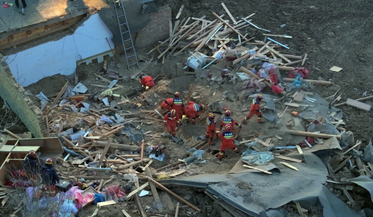 Terremoto en China: Aumenta a 118 la cantidad de muertos y más de 570 los heridos