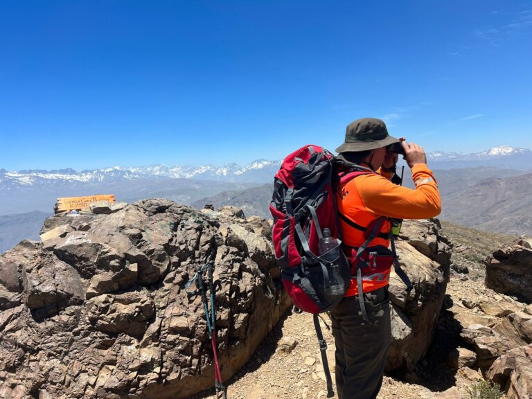 Continúa búsqueda de excursionista perdido en cerro de La Reina: Hay denuncia por presunta desgracia