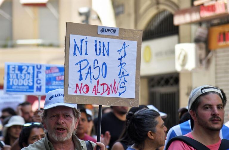 Raúl Sohr analiza el paro general contra políticas de Milei: 