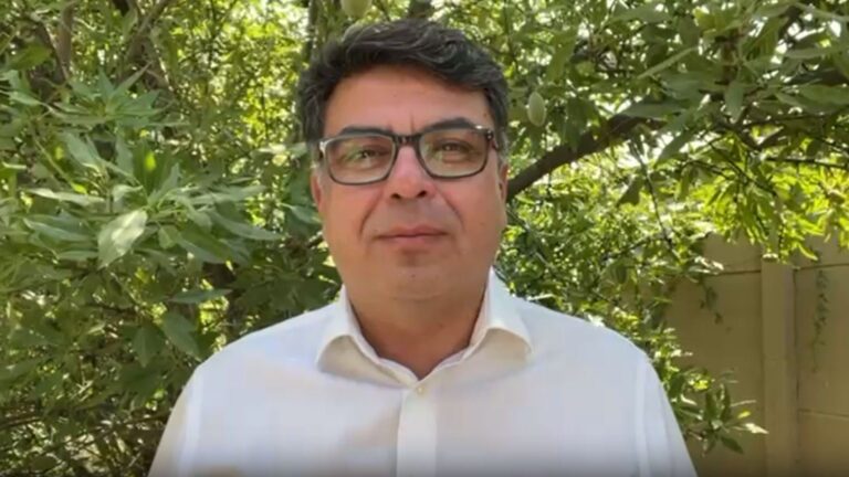 Fiscalía detecta que un proveedor municipal le compró un Mazda de $32 millones al alcalde de Rancagua