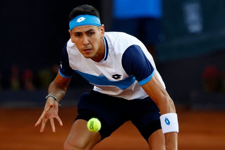 Tabilo sufrió una dolorosa derrota ante Báez: Quedó a pasos de la gloria en la final del Chile Open