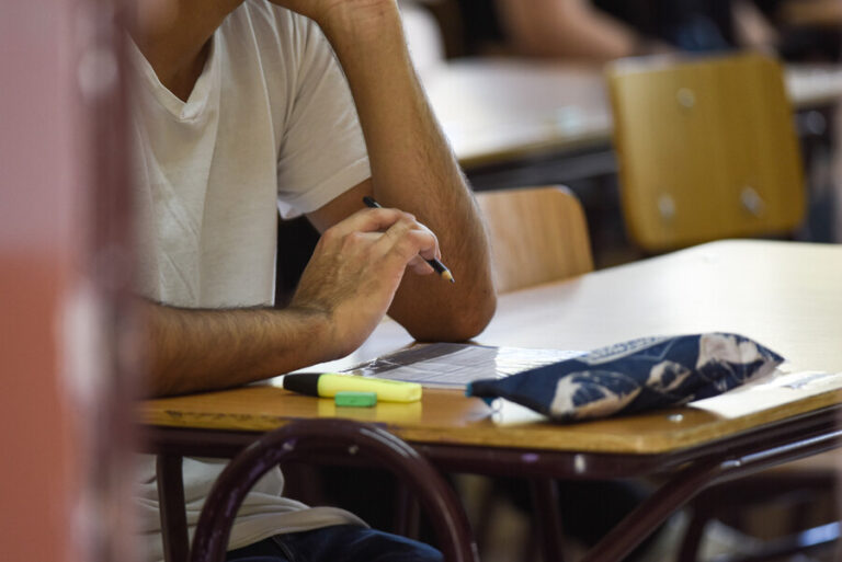Los 100 colegios con mejor desempeño en la PAES 2023: Solo tres no son particulares pagados