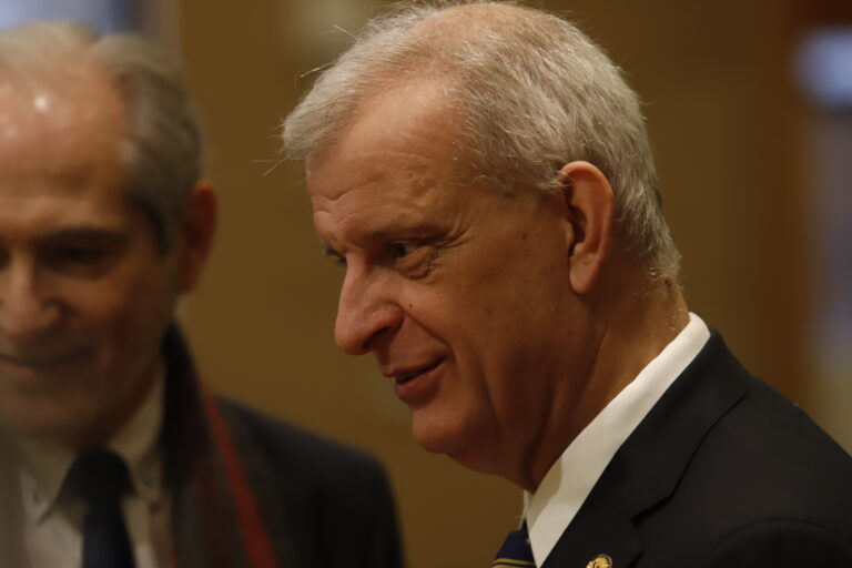 Diputados piden remover a fiscal Xavier Armendáriz de investigación a Ricardo Yáñez: Acusan 