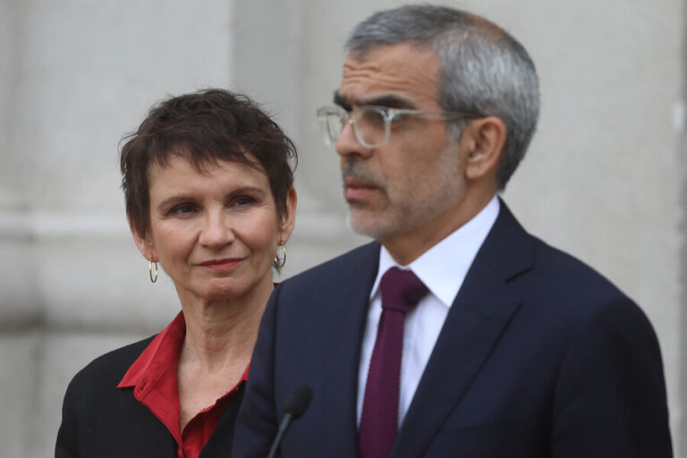 Ministra Tohá confirmó acciones legales contra quienes resulten responsables por amenazas a ministro Cordero
