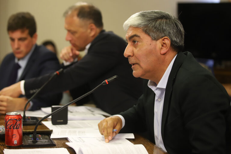 Diputado Henry Leal por diferencia de cifras en pensiones de gracia: 