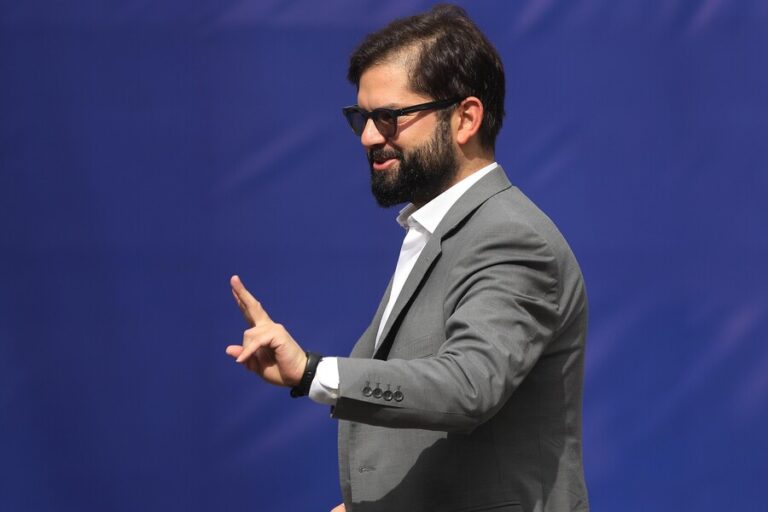 Pdte. Boric inicia sus vacaciones en Los Lagos: 