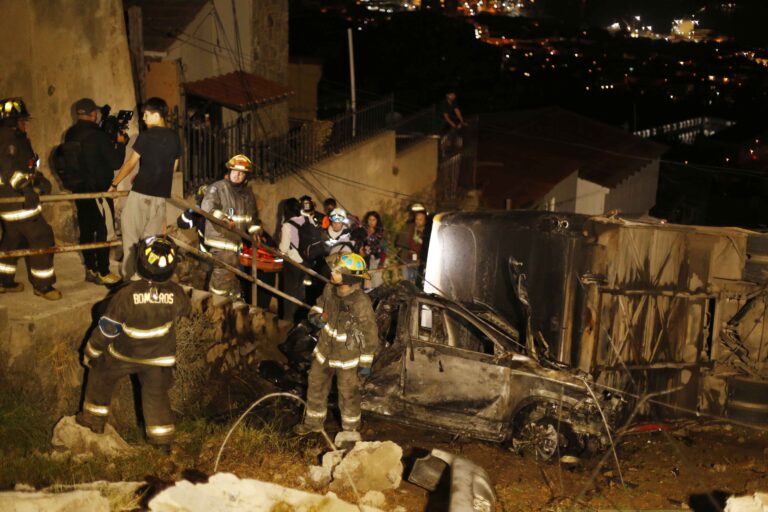 Confirman muerte de niña de 7 años que estaba grave tras accidente de bus en Cerro Cárcel en Valparaíso