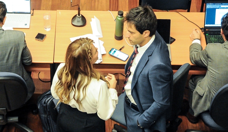 Abogado de Cathy Barriga descarta corrupción y dice que investigación por déficit en Maipú ha sido “bastante incompleta”