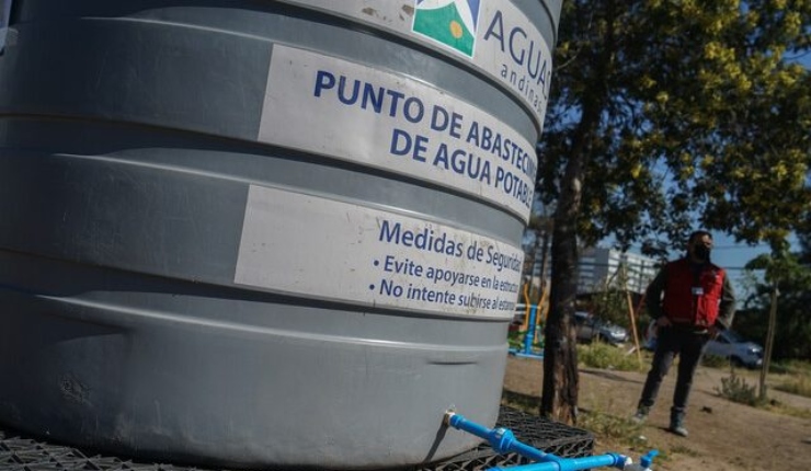 Corte de agua: Estos son los 11 puntos de abastecimiento dispuestos en Ñuñoa y Providencia