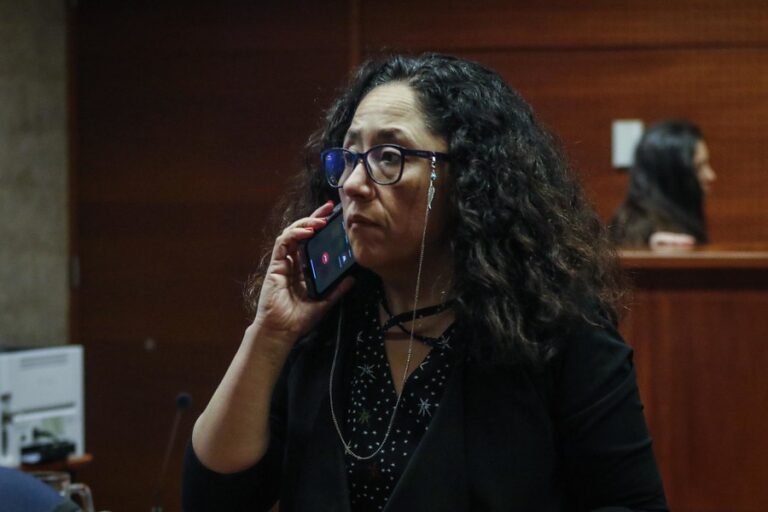 18-O: Abogado del general director de Carabineros aseguró que la fiscal Chong 